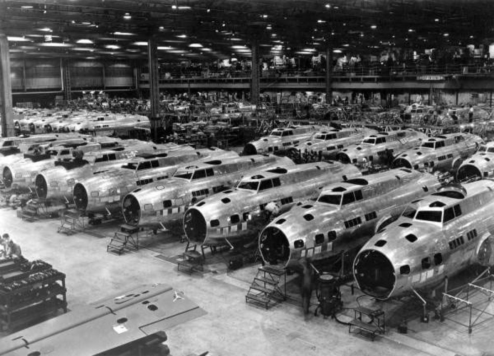 What was the most-produced bomber during World War II? (Not necessarily depicted in the photo.)