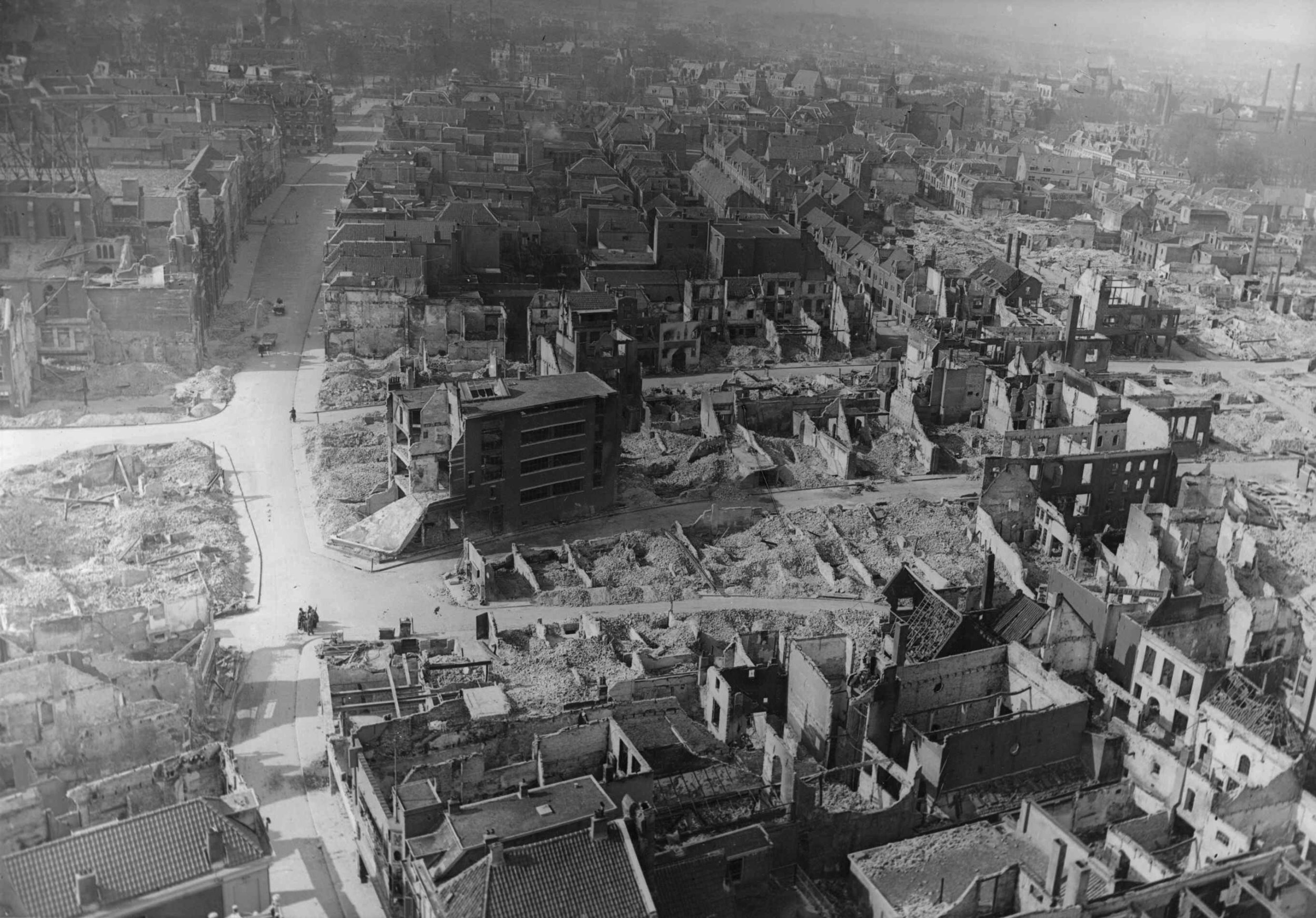 What was the official name of the British-American joint bomber offensive targeting German aircraft production in February 1944, nicknamed “Big Week” after the war?