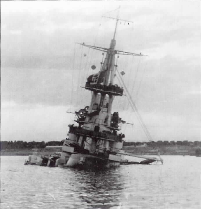 The British air attack on the Italian fleet at Taranto achieved which of these goals?